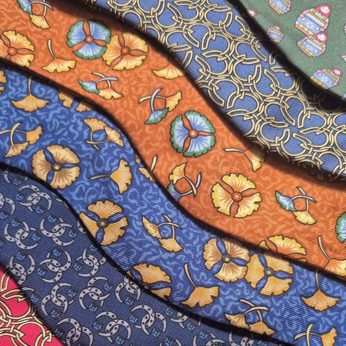 hermes bow tie silk collector pattern colorful