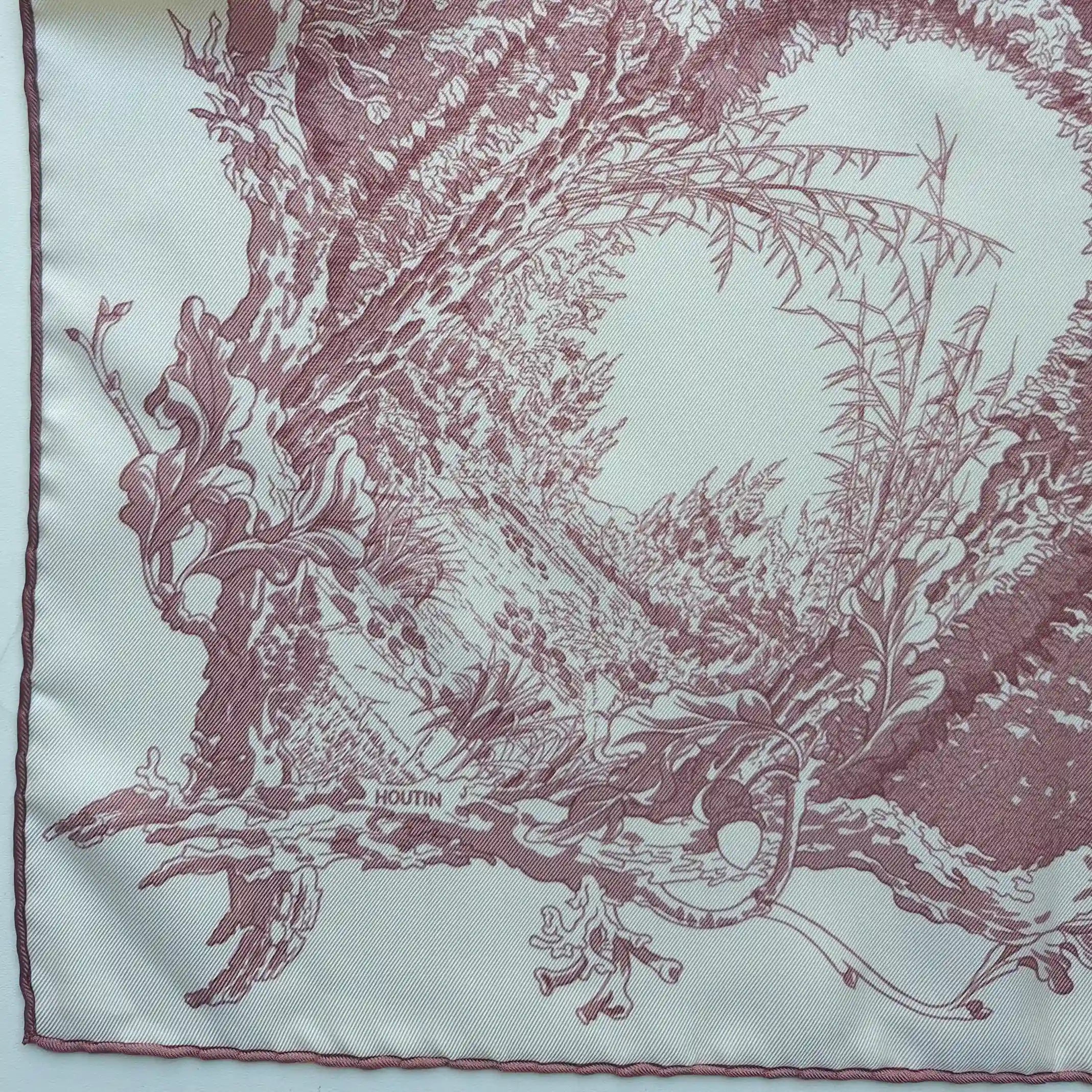 hermes jardin metamorphoses francois houtin white pink silk scarf 90cm 2010 detail