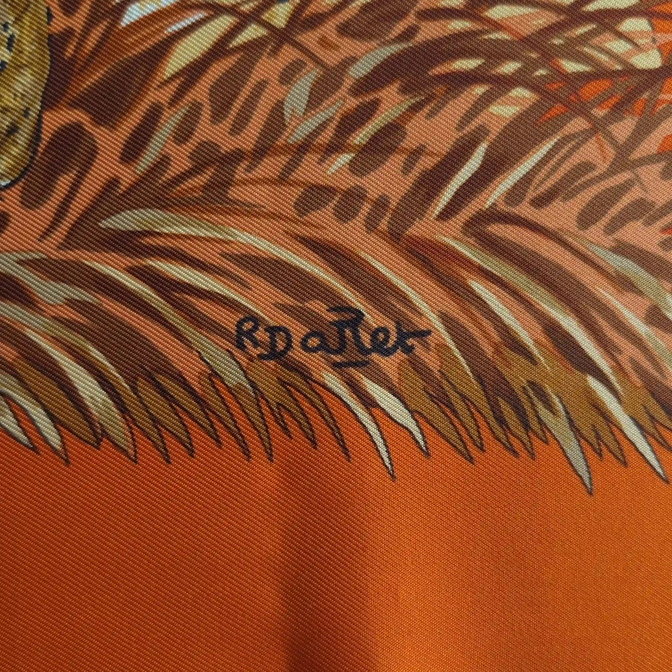 Hermès silk twill scarf Les Guépards detail 4