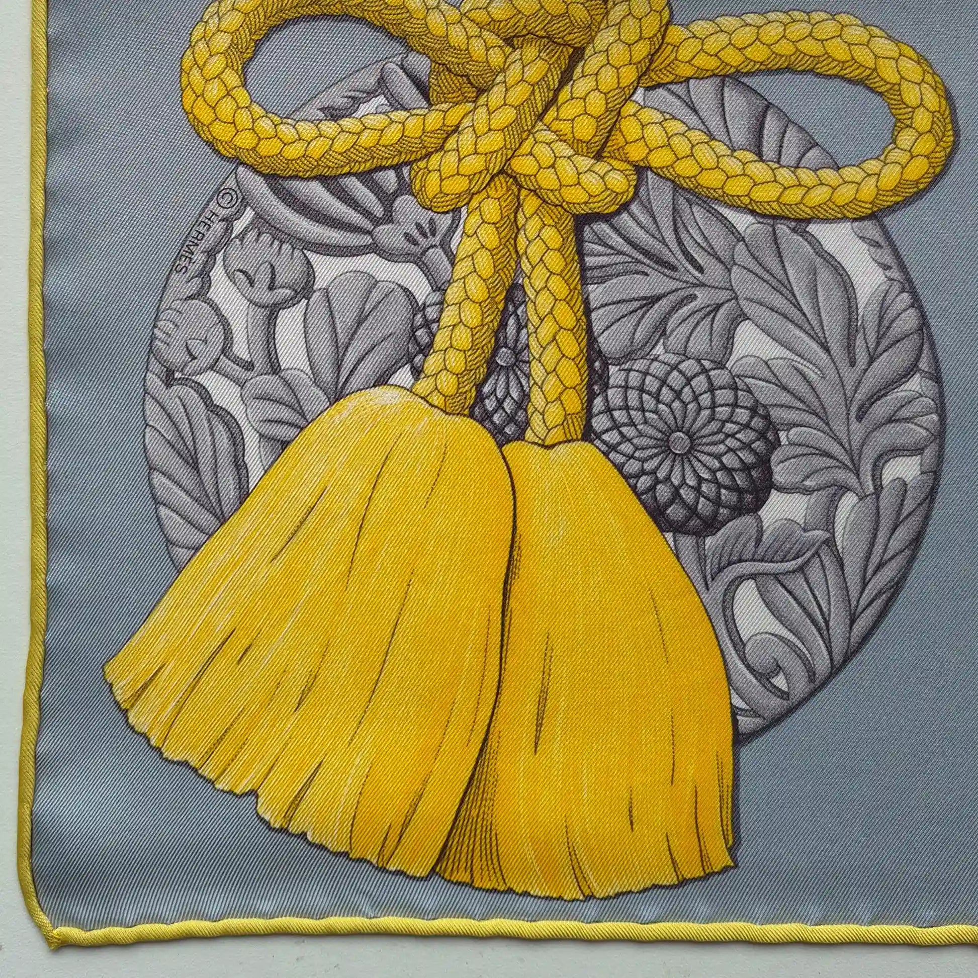 hermes parures des samourais aline honore silk scarf blue yellow japanese armor detail