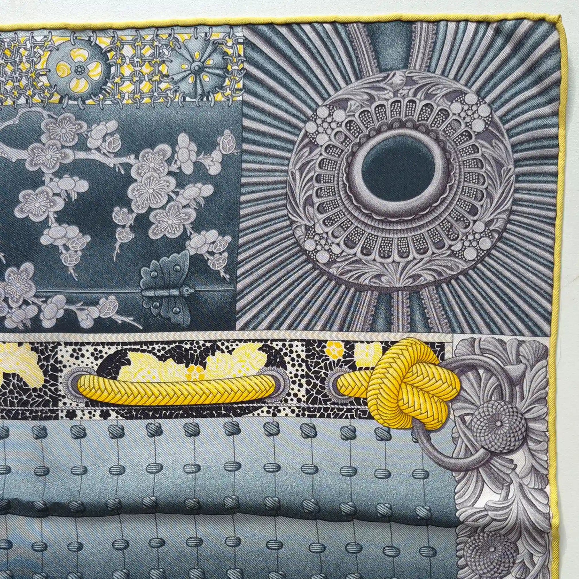 hermes parures des samourais aline honore silk scarf blue yellow japanese armor detail
