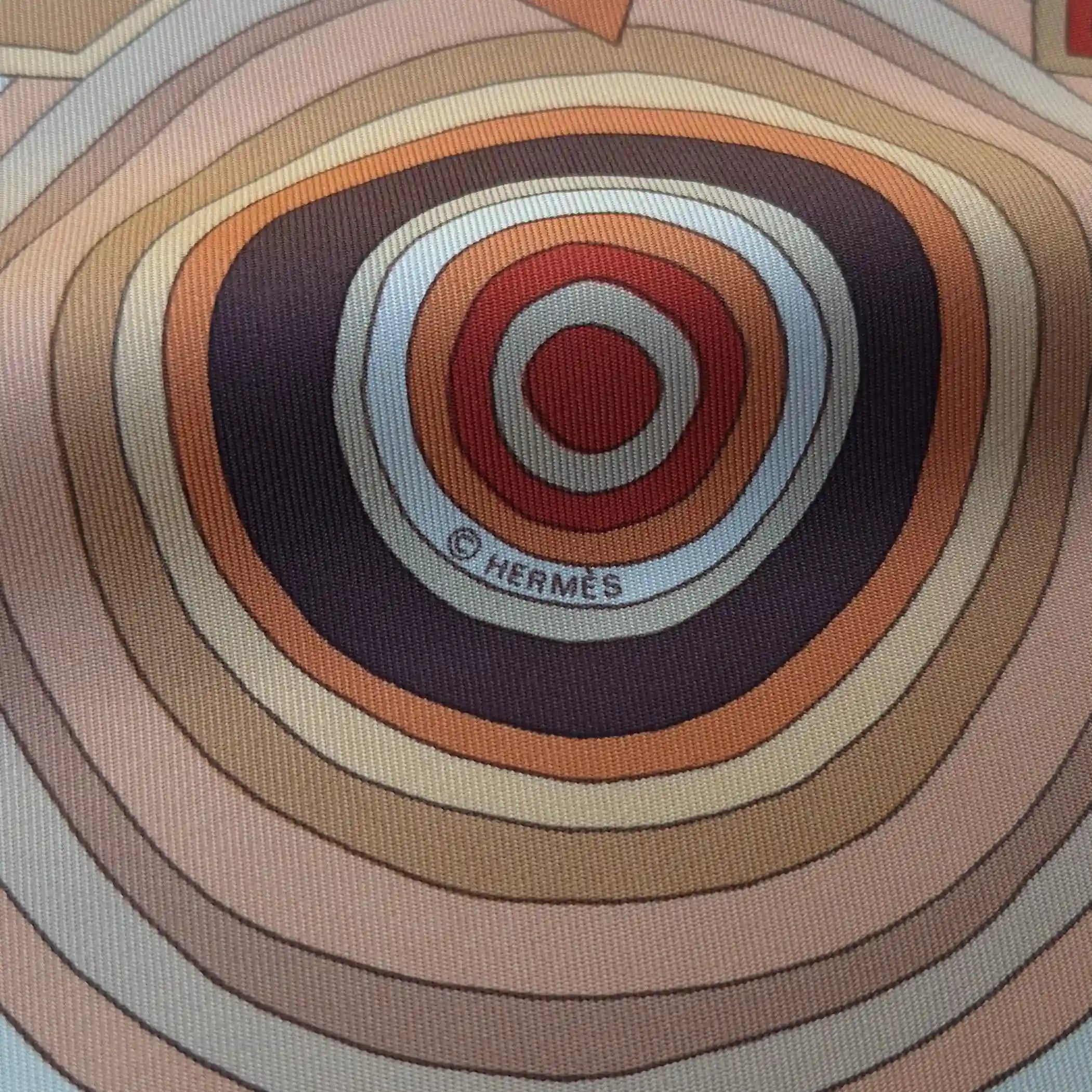 hermes tohu bohu claudia stuhlhofer mayr silk scarf beige red concentric typography detail