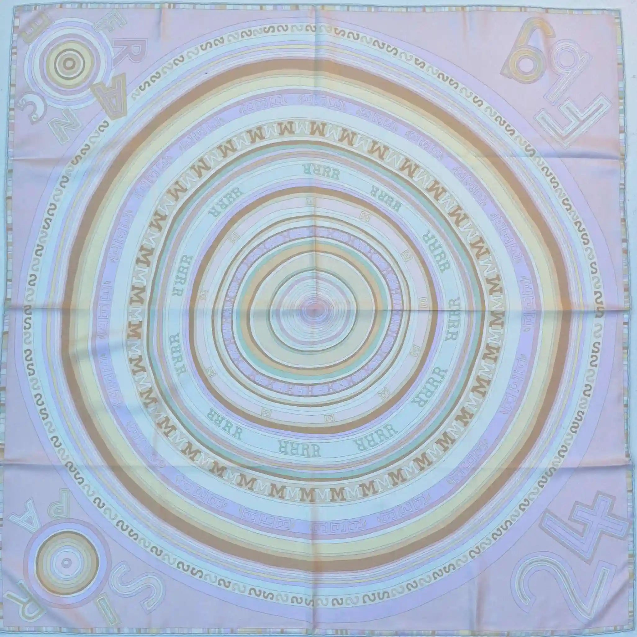hermes tohu bohu claudia stuhlhofer mayr silk scarf lilac pastel concentric typography