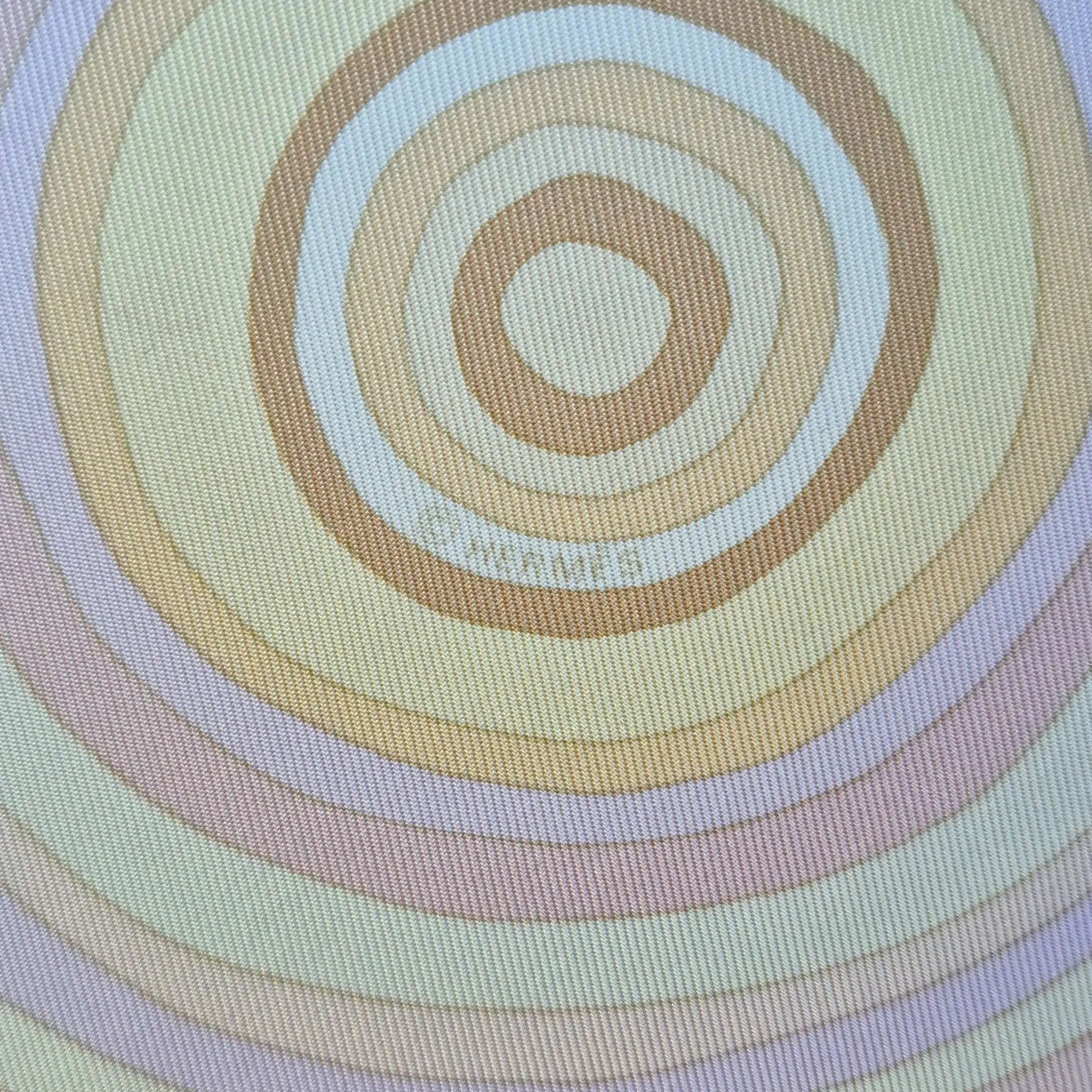 hermes tohu bohu claudia stuhlhofer mayr silk scarf lilac pastel concentric typography
