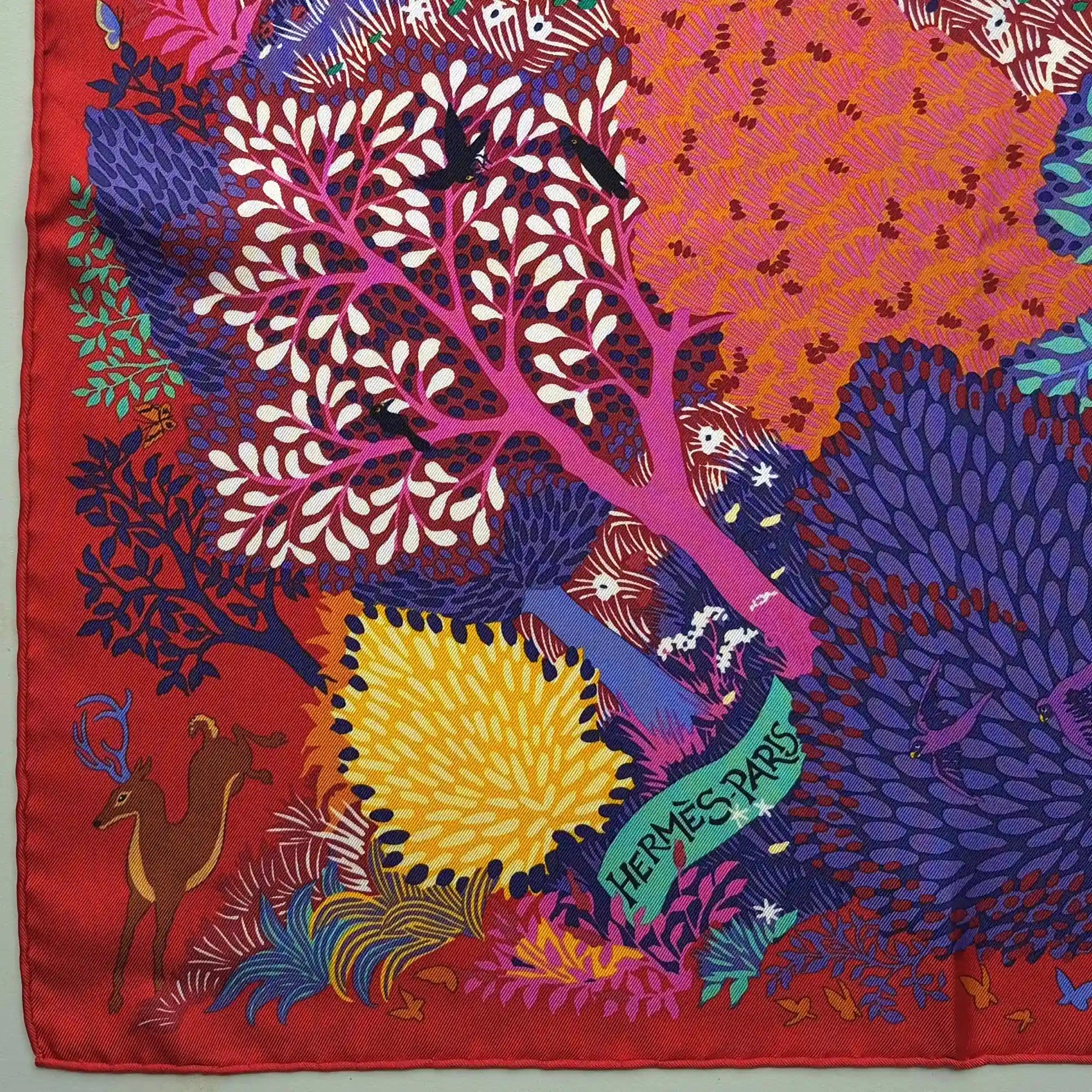 hermes jardin anglais alice shirley silk scarf red coral floral detail