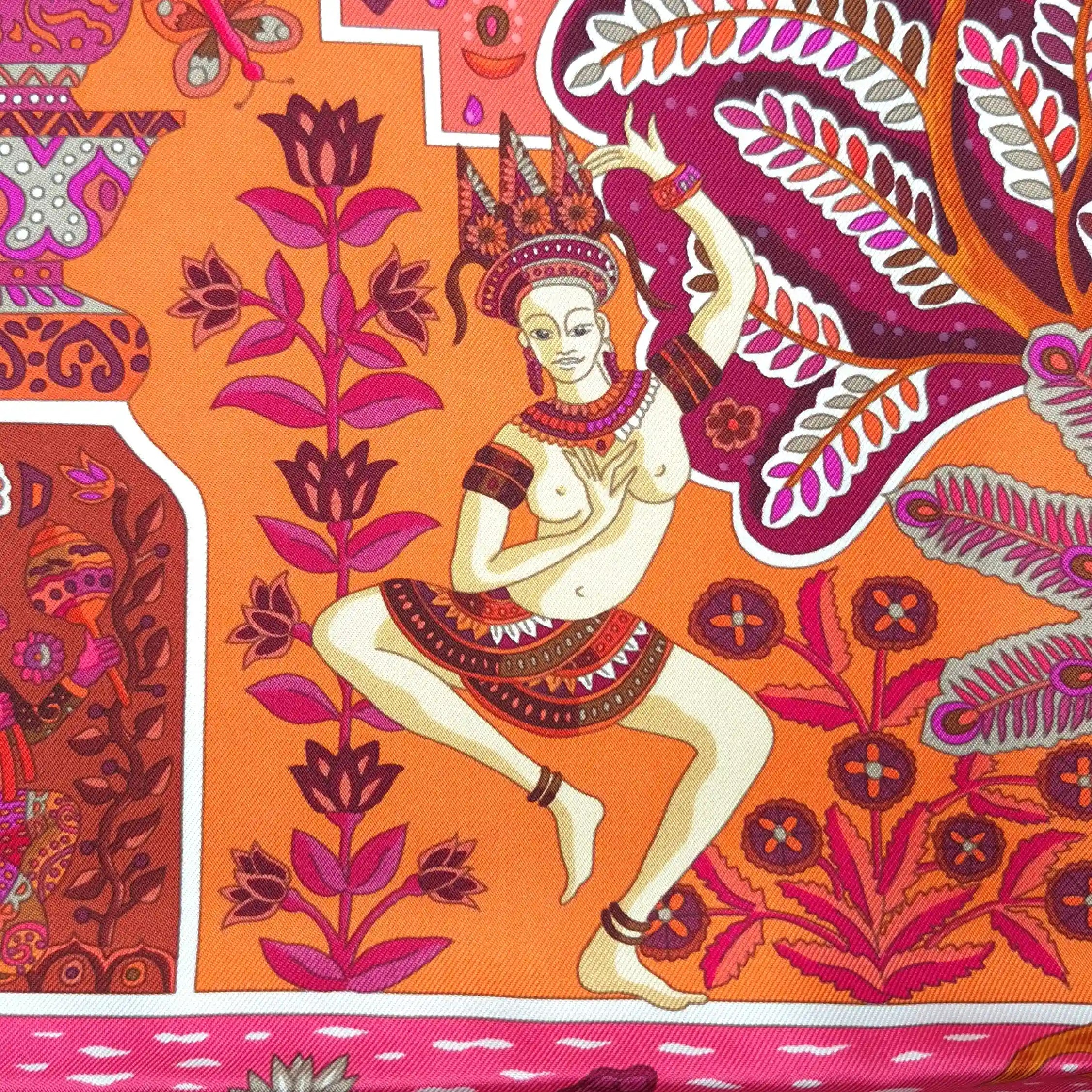 hermes aux portes du palais christine henry silk scarf pink fuchsia orange oriental detail 