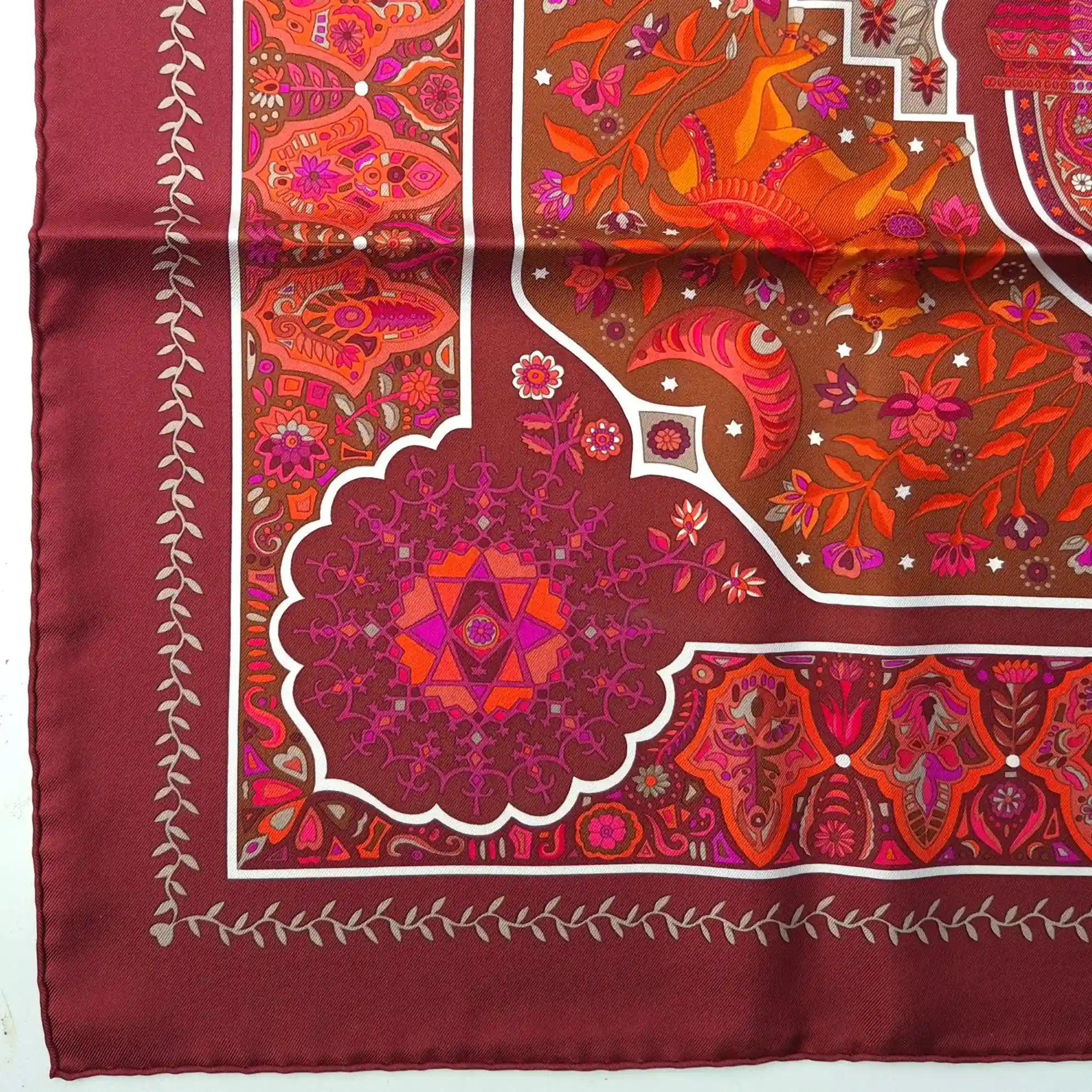 hermes aux portes du palais christine henry silk scarf pink fuchsia orange oriental detail 