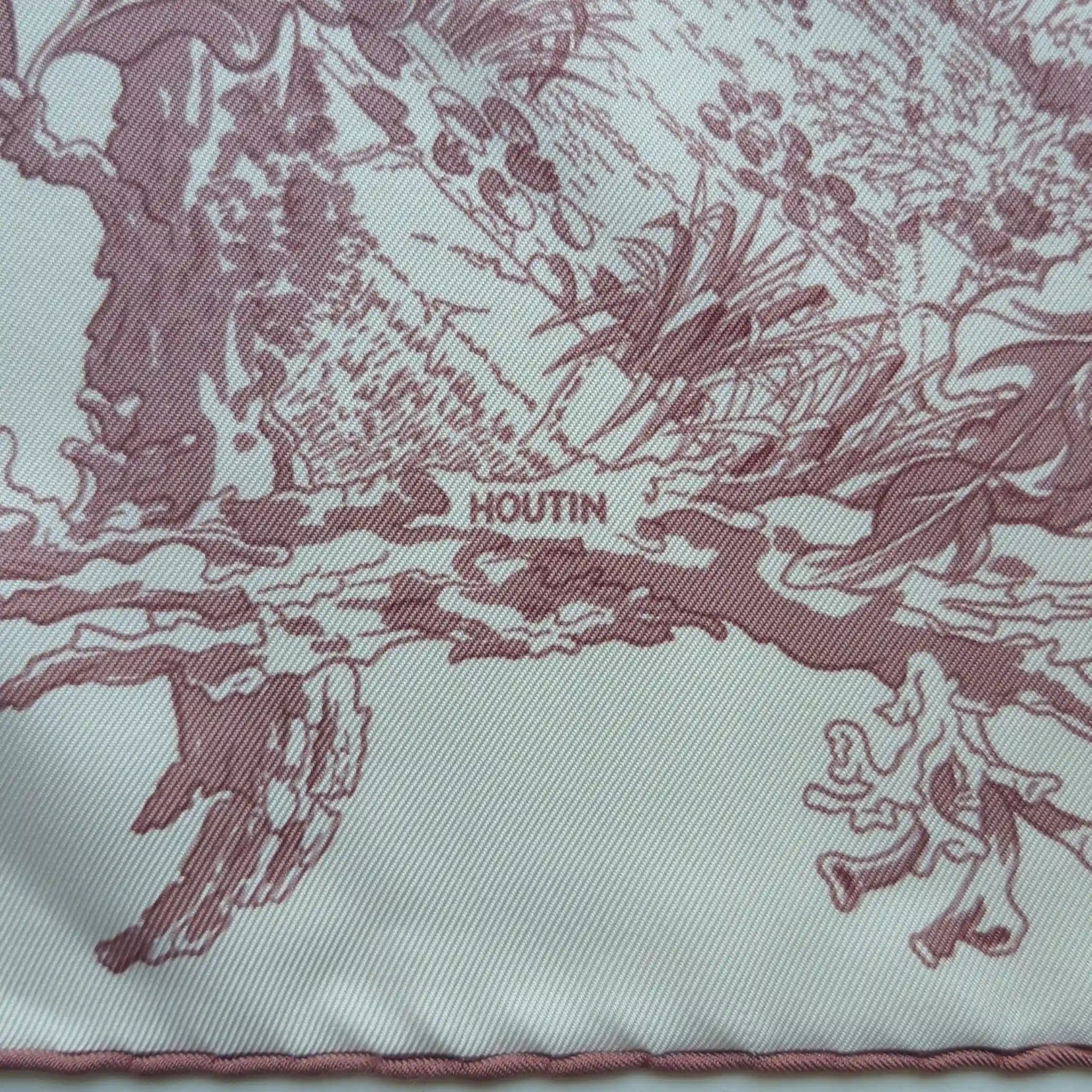 hermes jardin metamorphoses francois houtin white pink silk scarf 90cm 2010 detail