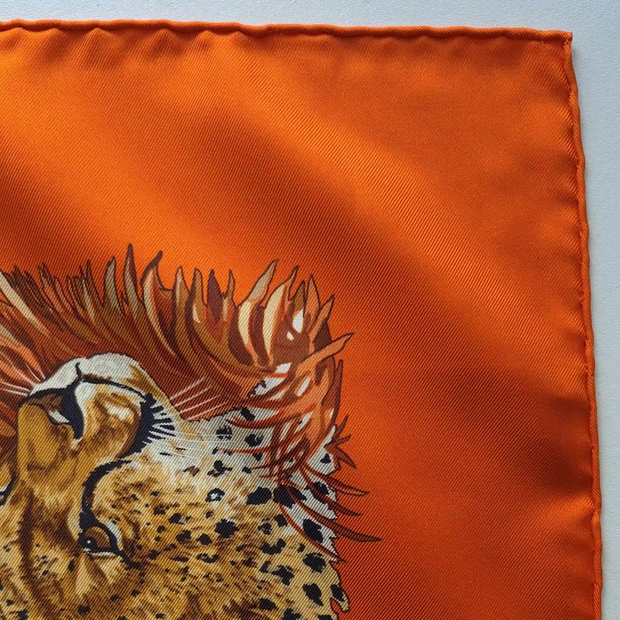 Hermès silk twill scarf Les Guépards detail 7