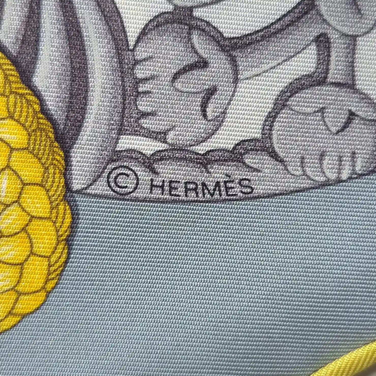 hermes parures des samourais aline honore silk scarf blue yellow japanese armor detail