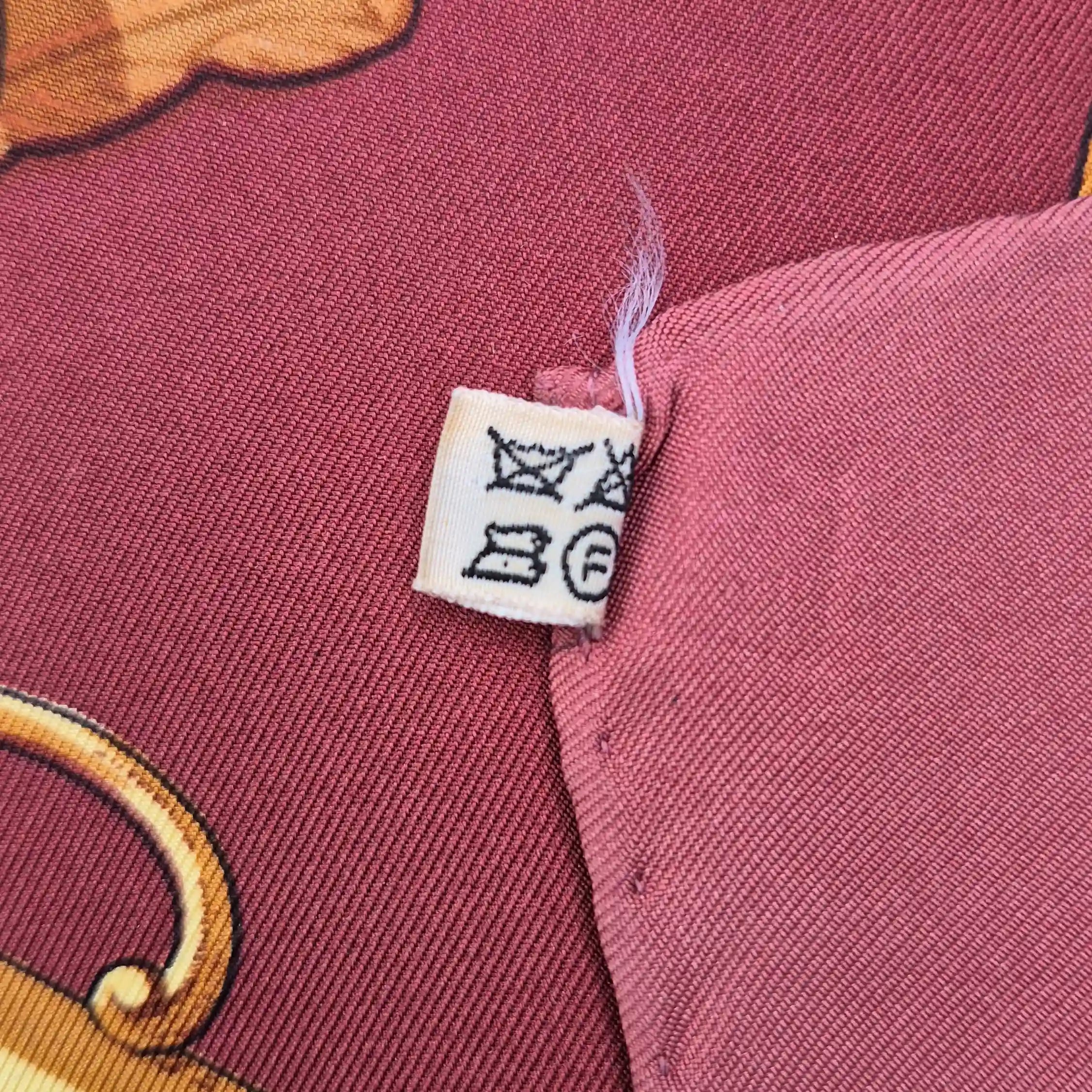 hermes profile shan merry silk scarf bordeaux gold equestrian harness 1974