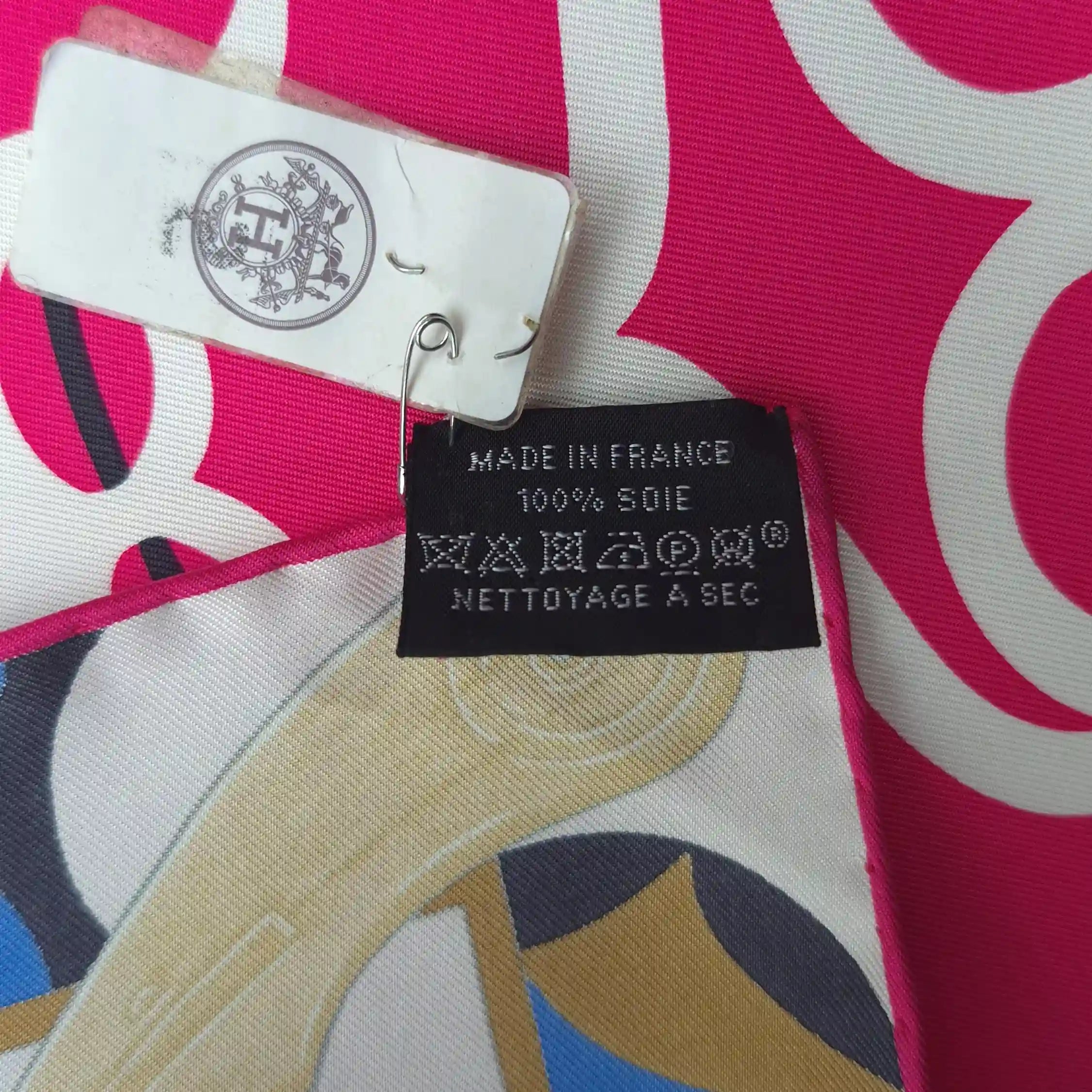 hermes regard de l arctique antoine tzapoff silk scarf pink fuchsia arctic shamanic