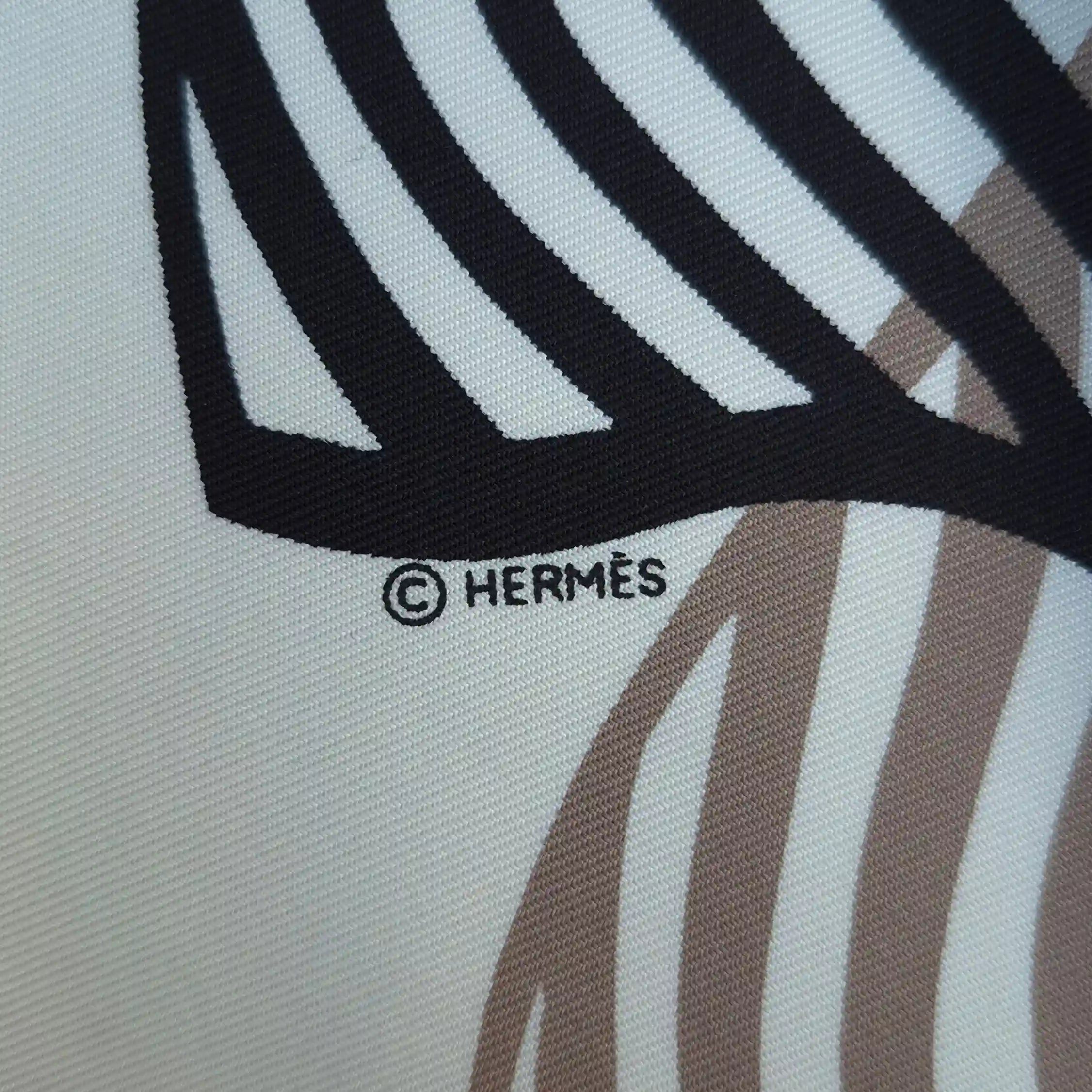 hermes ondes de chic rybaltchenko silk scarf black white op art waves abstract detail