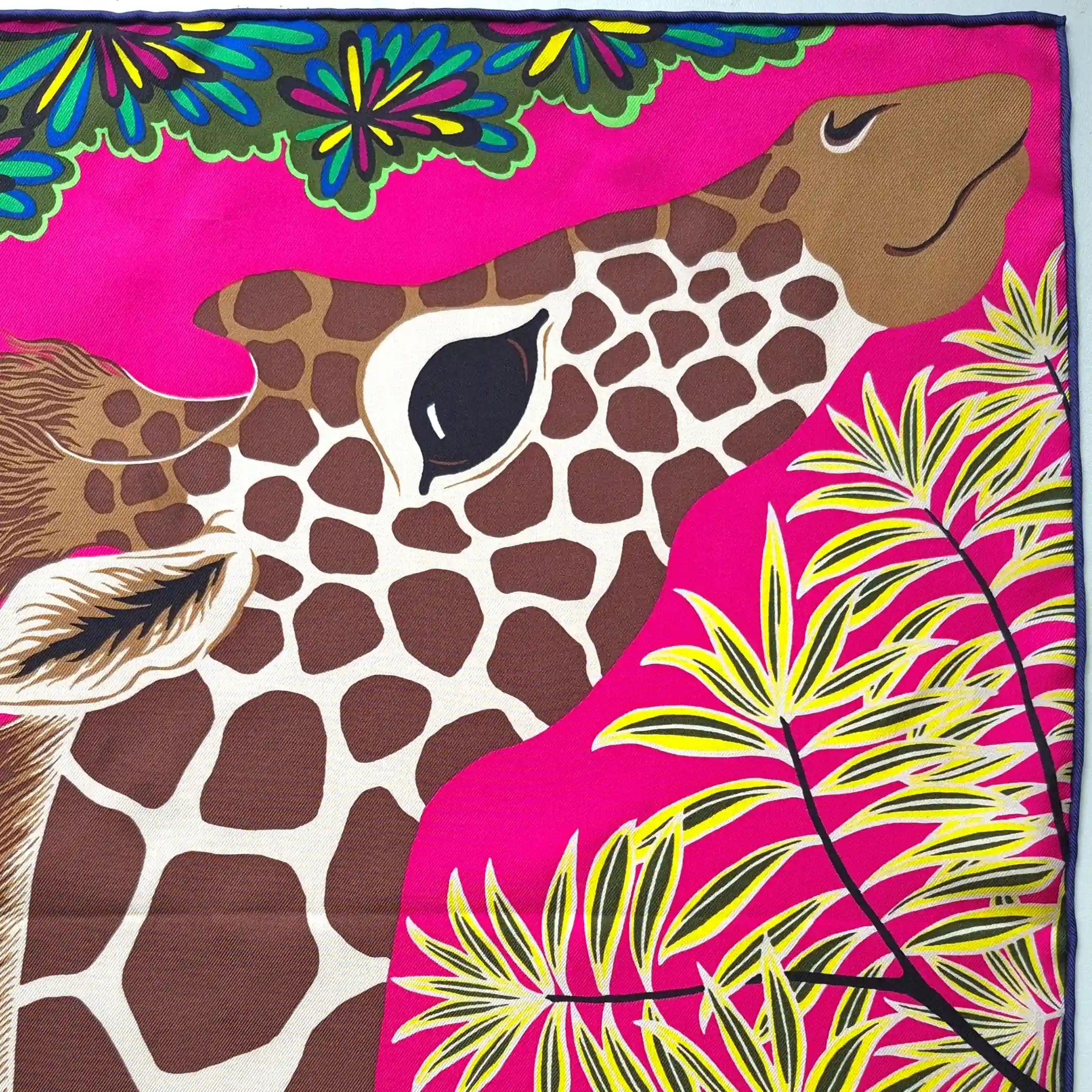 hermes three graces alice shirley silk scarf giraffes pink fuchsia jungle detail